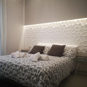 Camera economy con letto king size